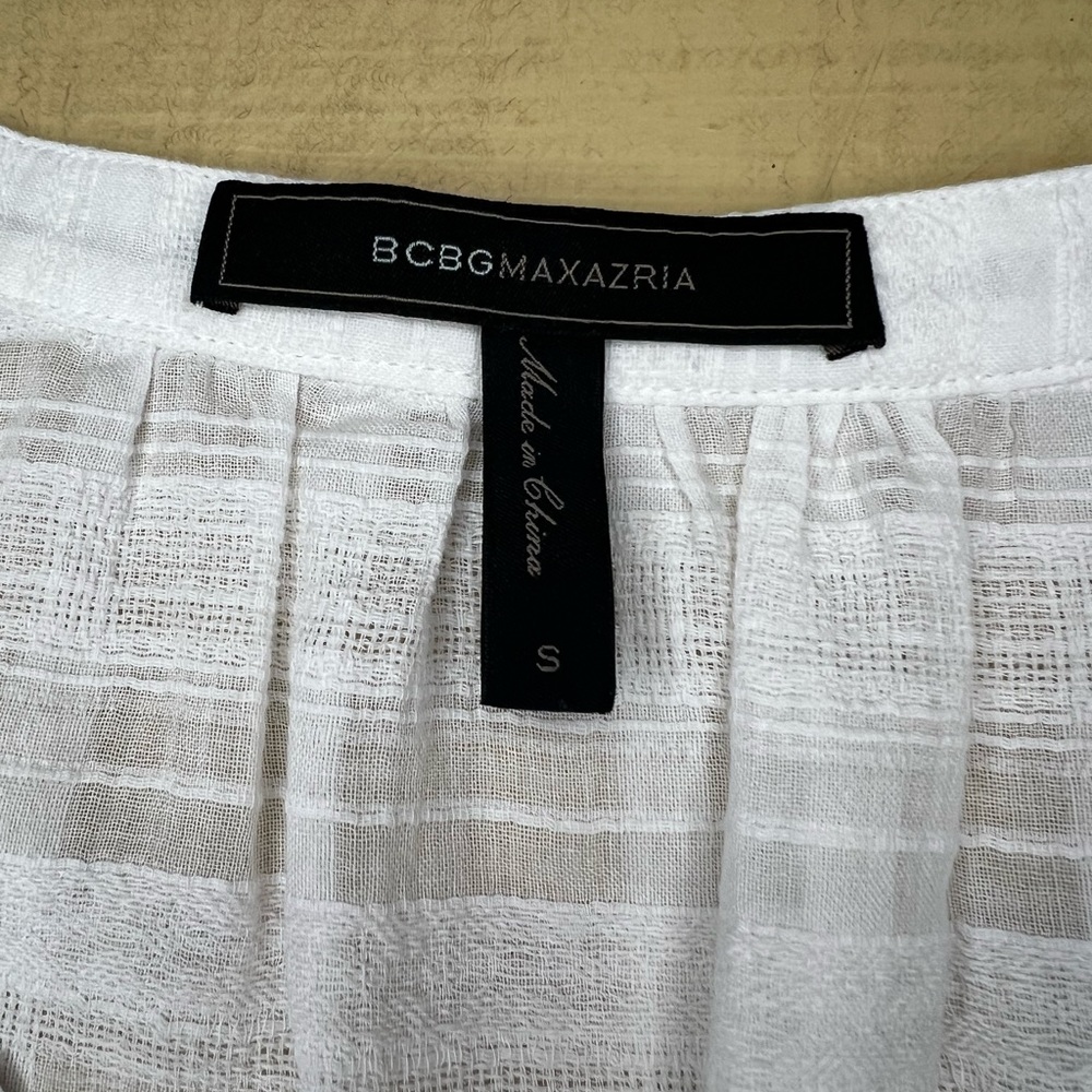 BCBGMAXAZRIA Top - Picture 5 of 6
